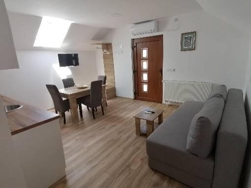 Farma & Apartmani Opg Sasa Delic Korenica Luaran gambar